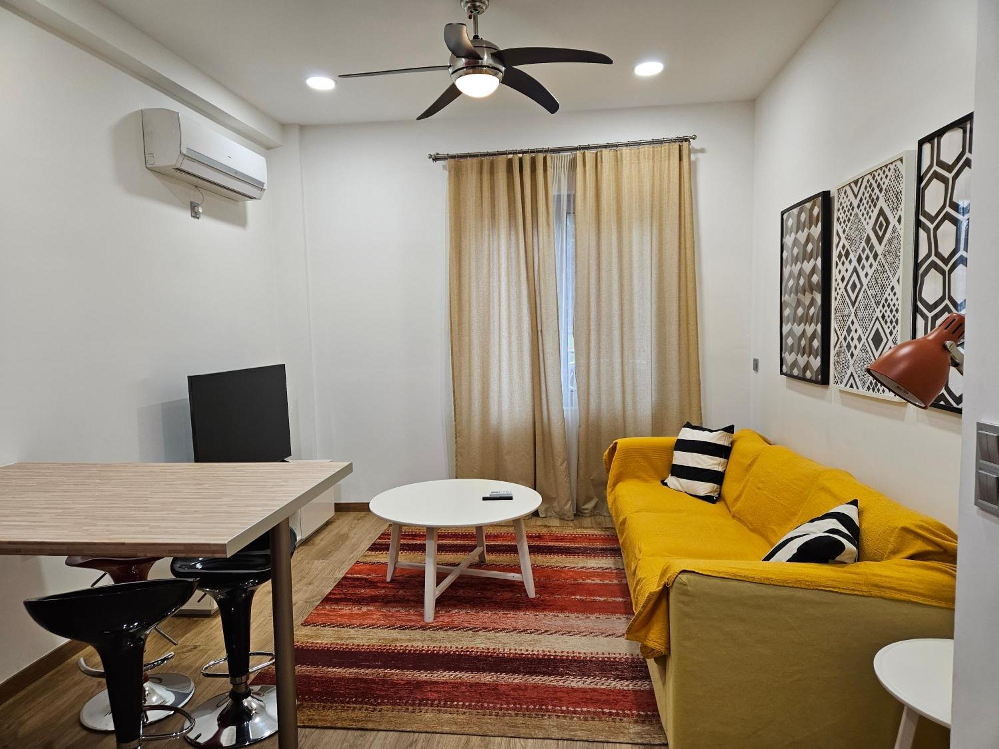 Academia Apartments By The Park Atena Exterior foto